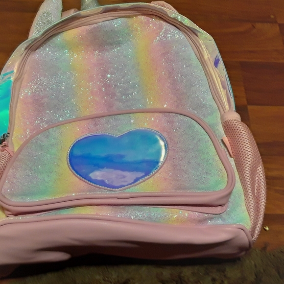 Backpack - Picture 1 of 2